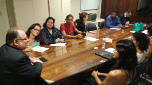 Representantes de grupos de dança de Minas Gerais apresentam reivindicações a Roberto Andrade