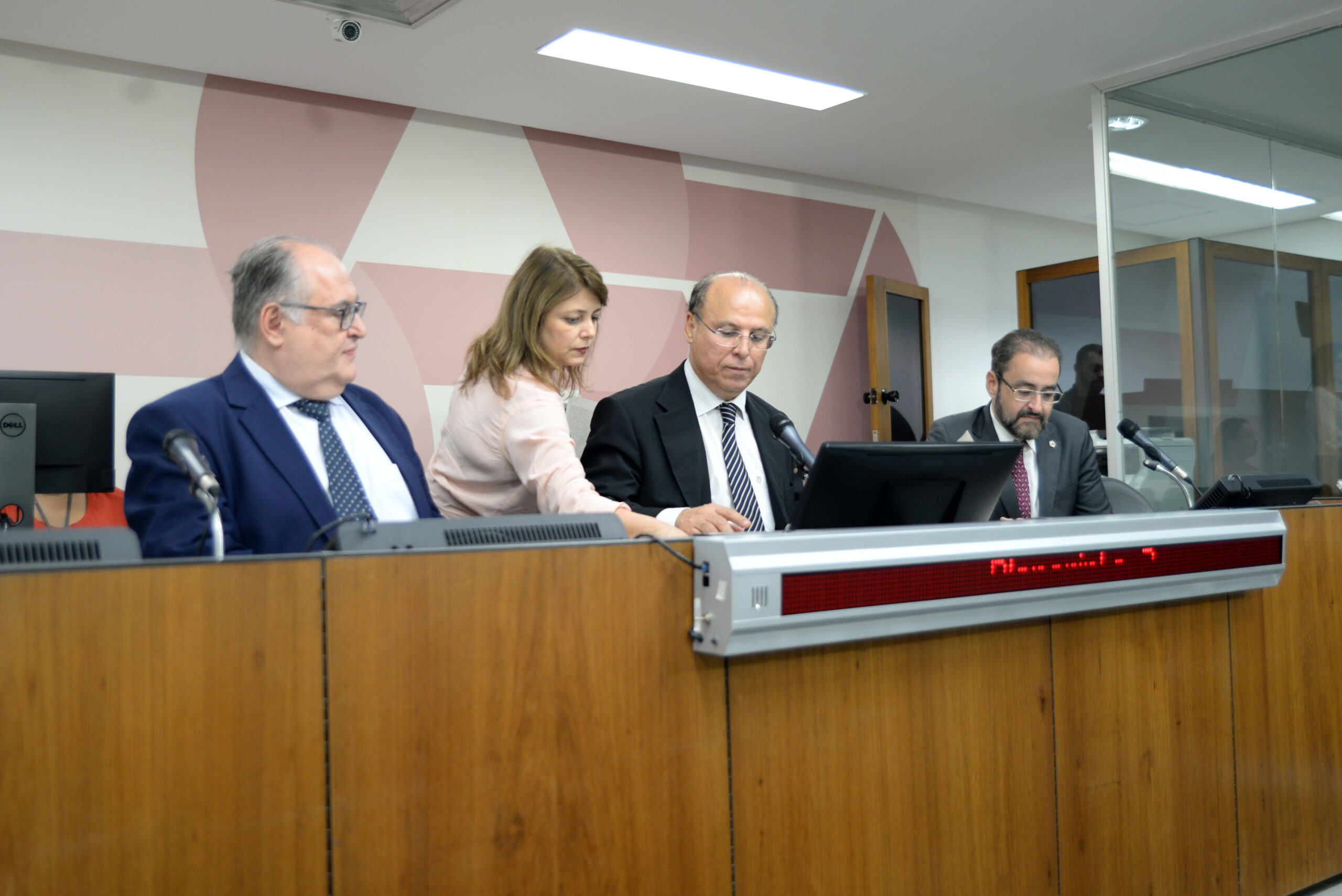 Comissão Extraordinária das Energias Renováveis e dos Recursos Hídricos